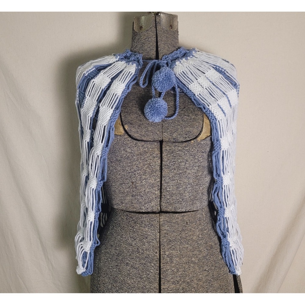 Vintage 70s Handmade Crochet Blue White Cape Capelet Knit‎ Poncho Shawl - Picture 2 of 11